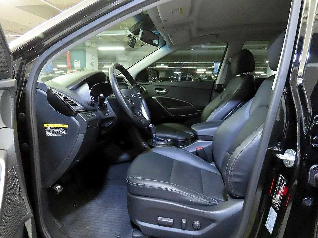 HYUNDAI Santa Fe - Vista 6