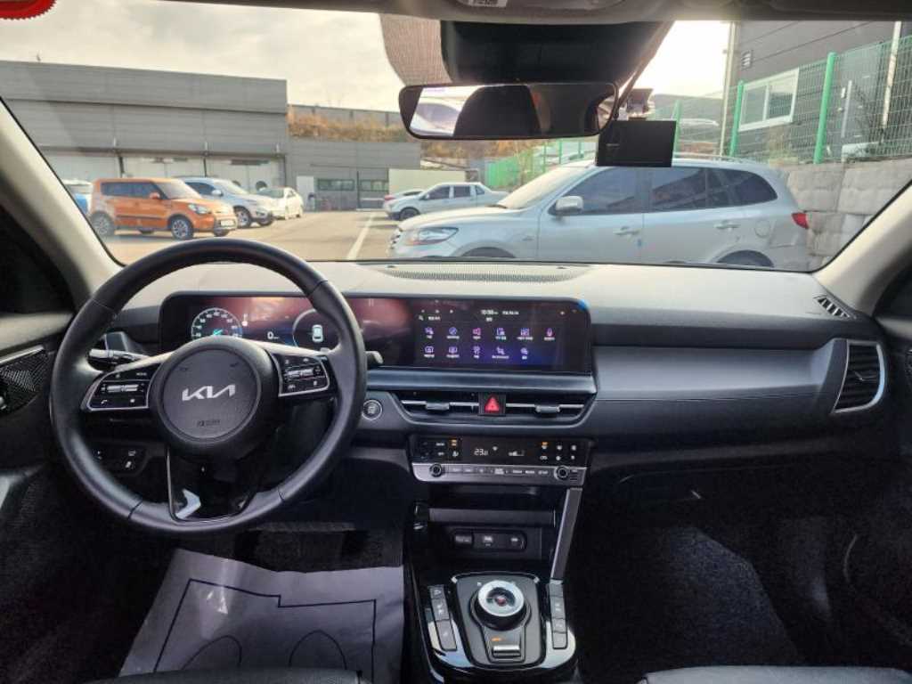 KIA Seltos - Vista 10