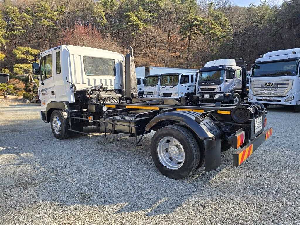 medium and large cargo apChoukJingae - Vista 5