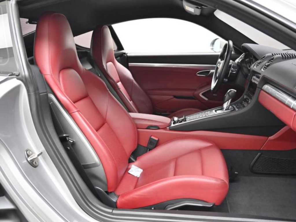 Porsche 718 - Vista 10