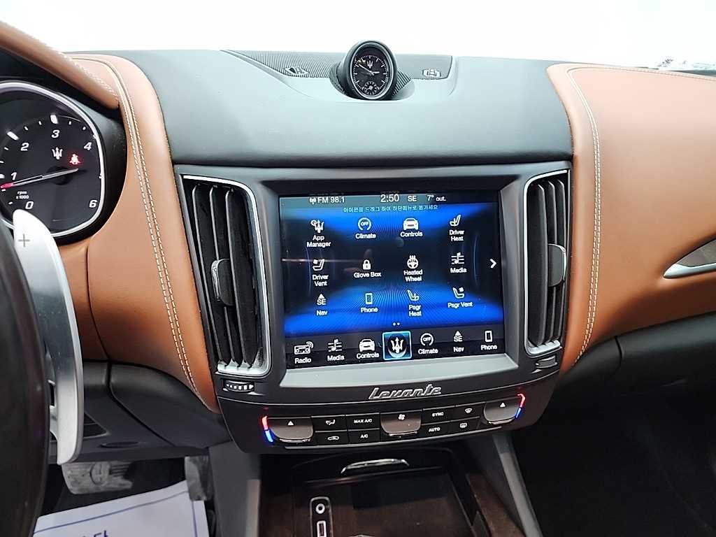 Maserati Levante - Vista 10