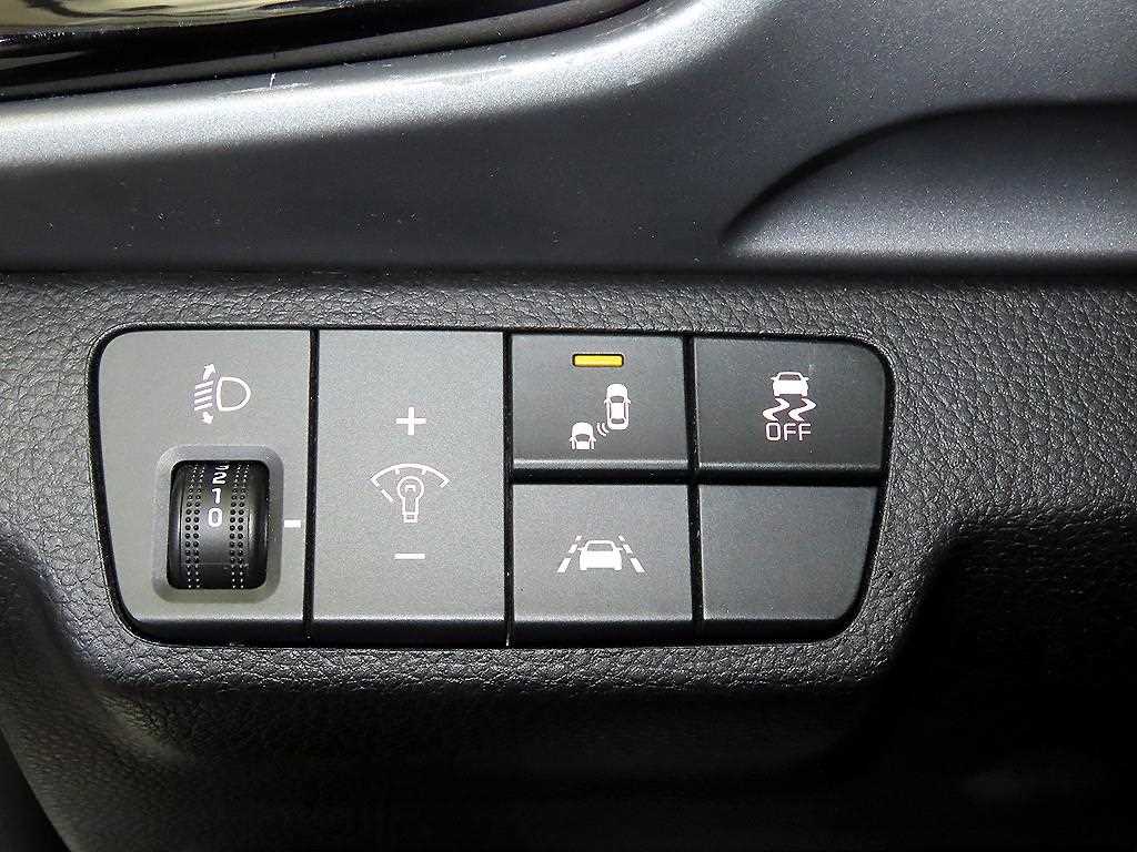 KIA Stonic 2018 Blanco - Importación desde Corea - HF Imports Iquique - Foto 14