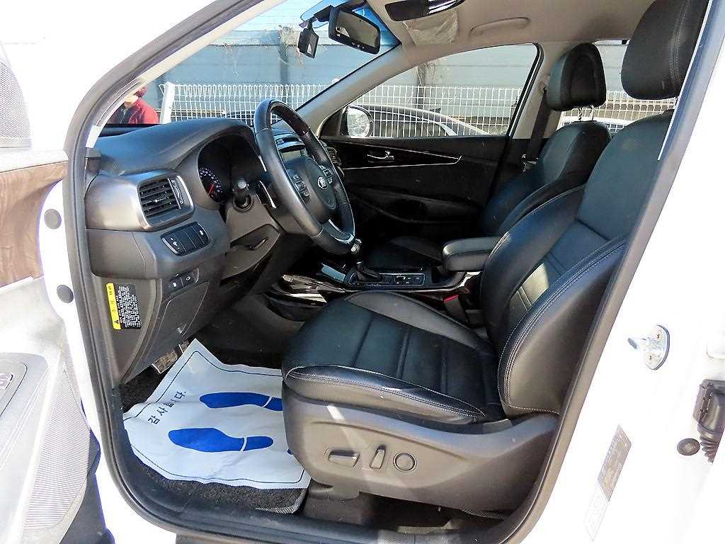 KIA Sorento - Vista 5