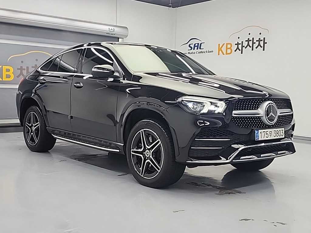 Mercedes Benz GLE Class - Vista 4