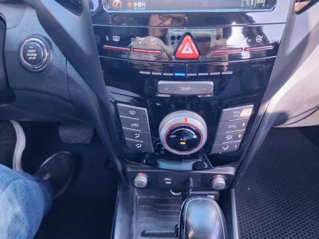 Ssangyong Tivoli 2016 - Importación desde Corea - HF Imports Iquique - Foto 14