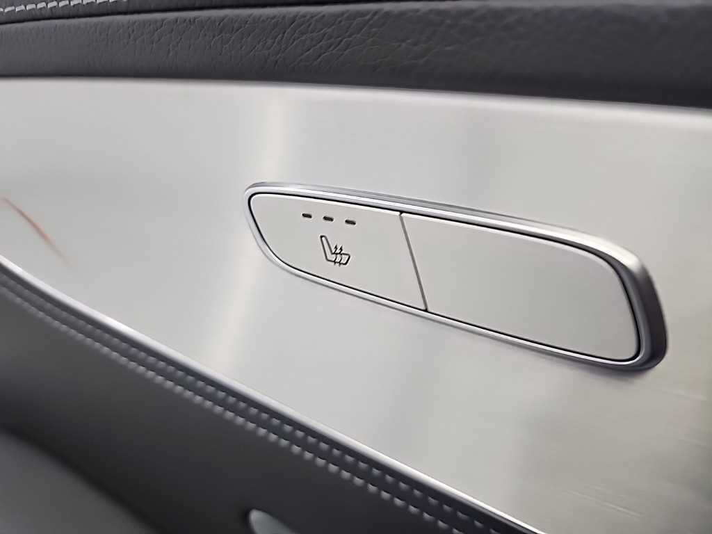 Mercedes Benz GLC Class 2017 Negro - Importación desde Corea - HF Imports Iquique - Foto 14