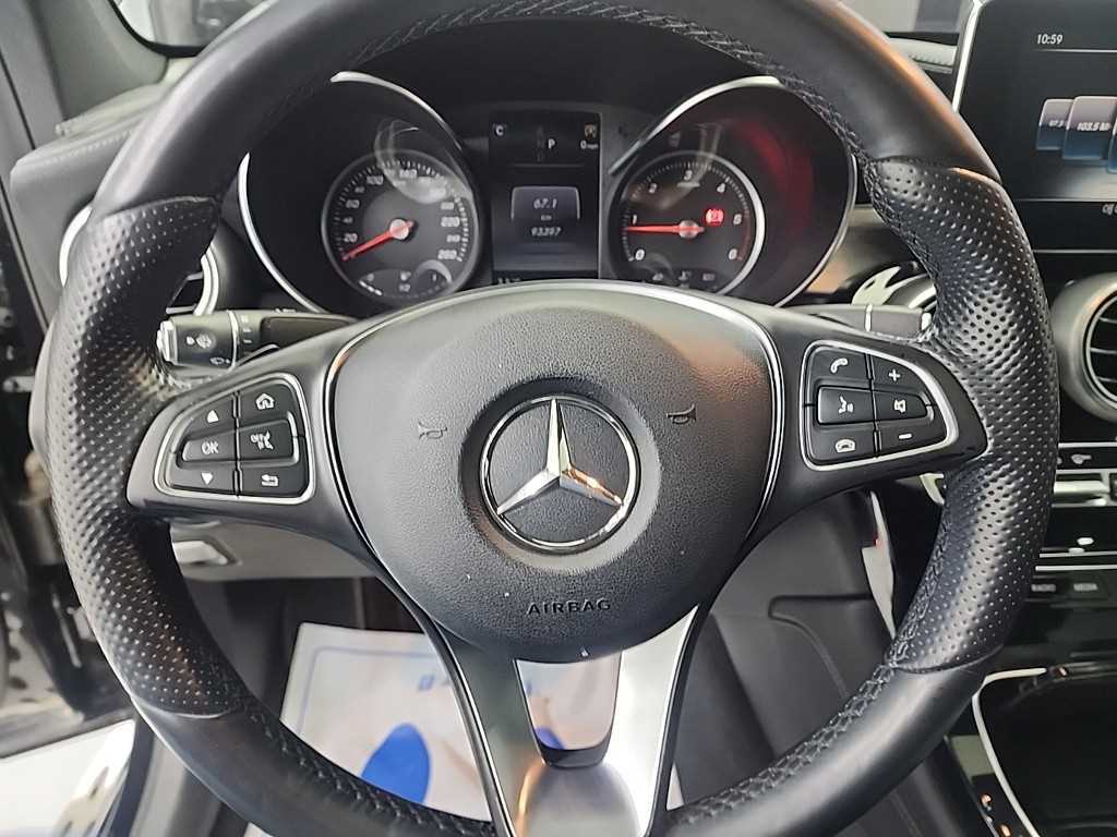 Mercedes Benz GLC Class - Vista 9