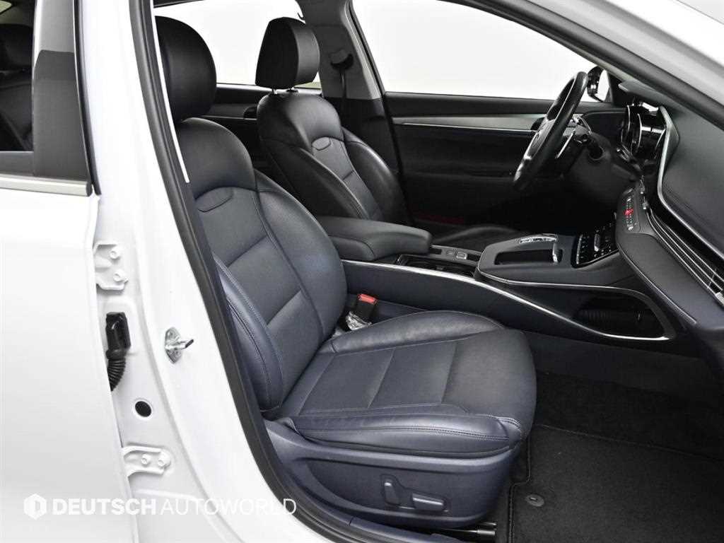 HYUNDAI Grandeur - Vista 10