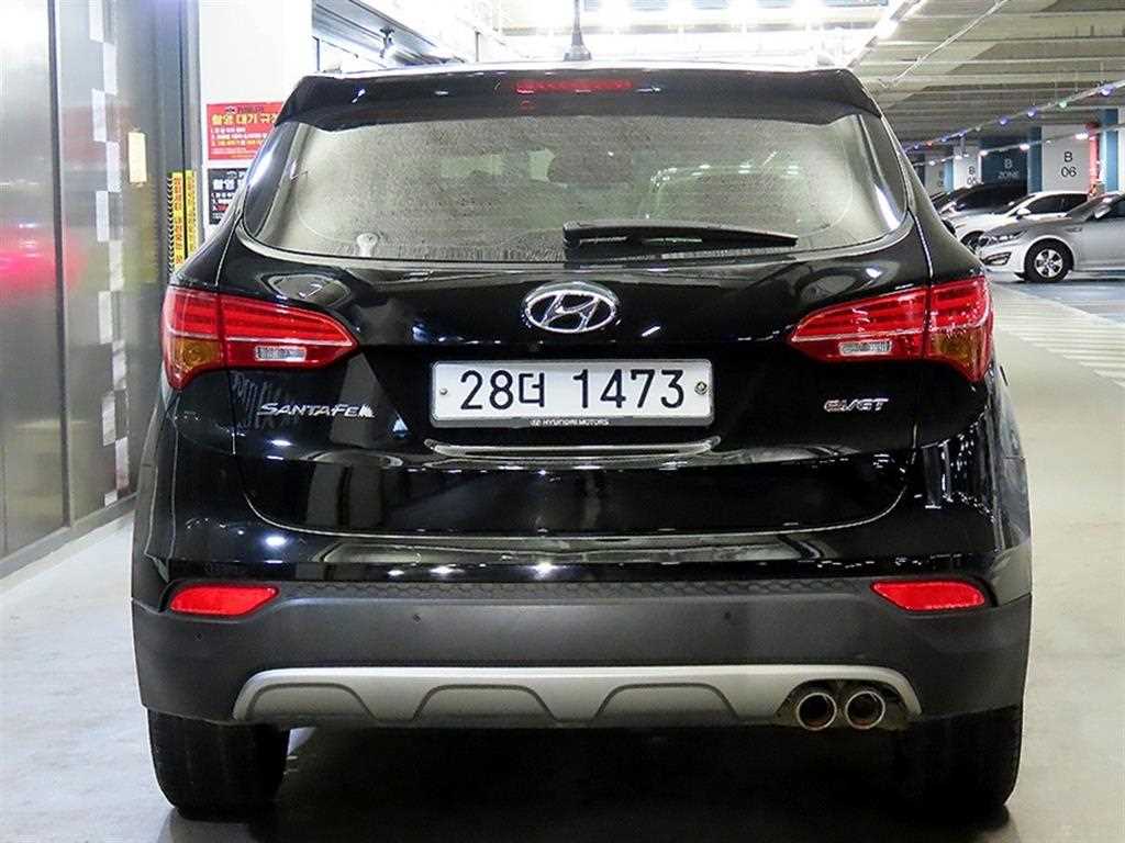 HYUNDAI Santa Fe - Vista 5