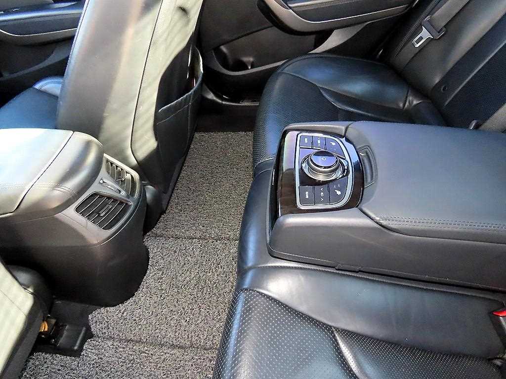 HYUNDAI Grandeur 2013 Gris - Importación desde Corea - HF Imports Iquique - Foto 17