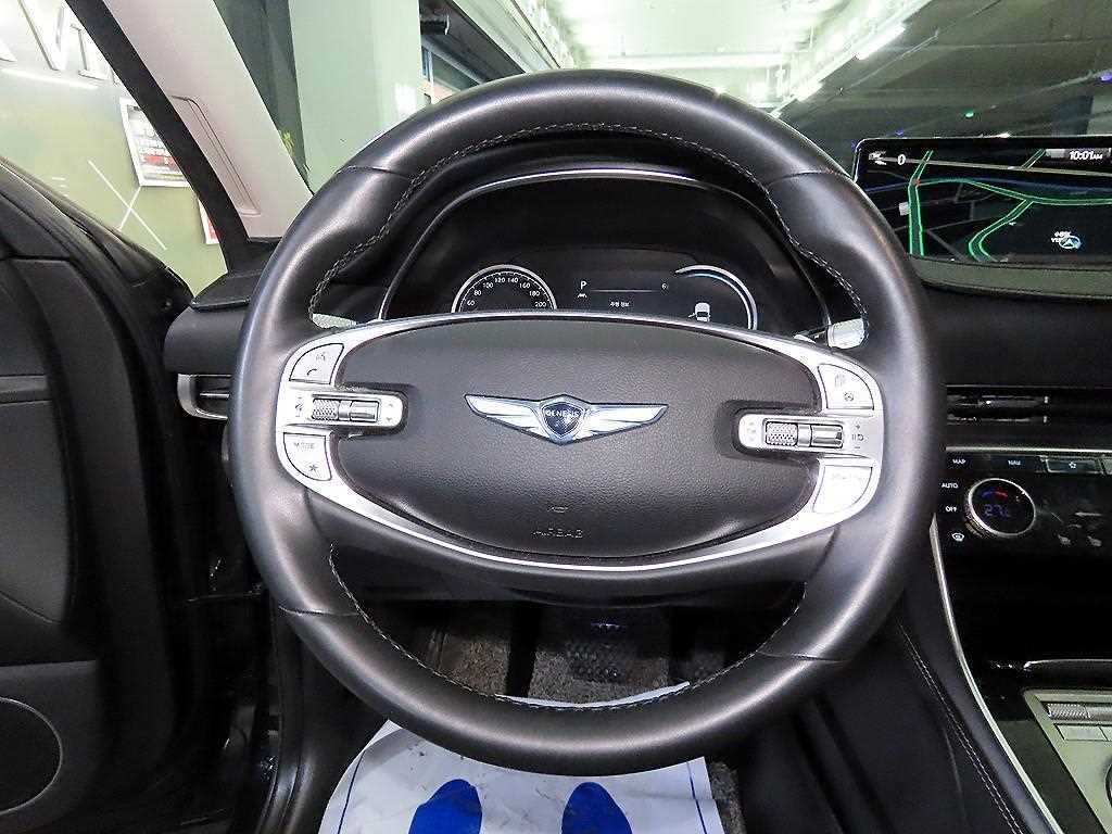 Genesis GV80 - Vista 8