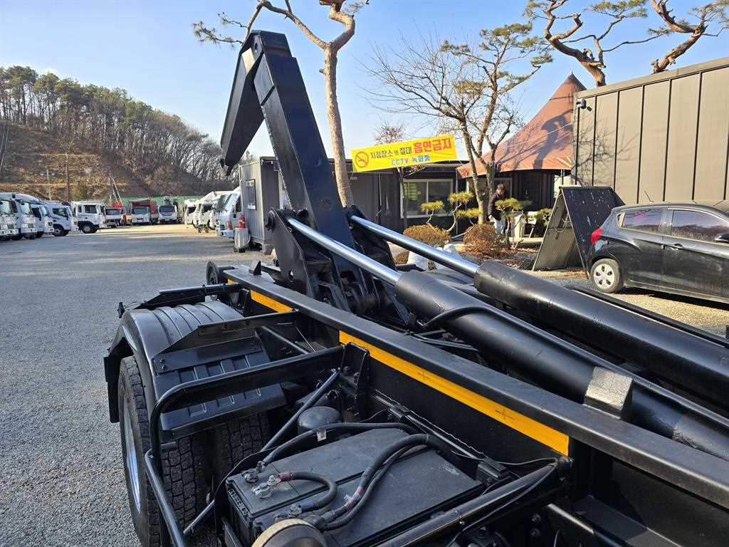 medium and large cargo apChoukJingae - Vista 9