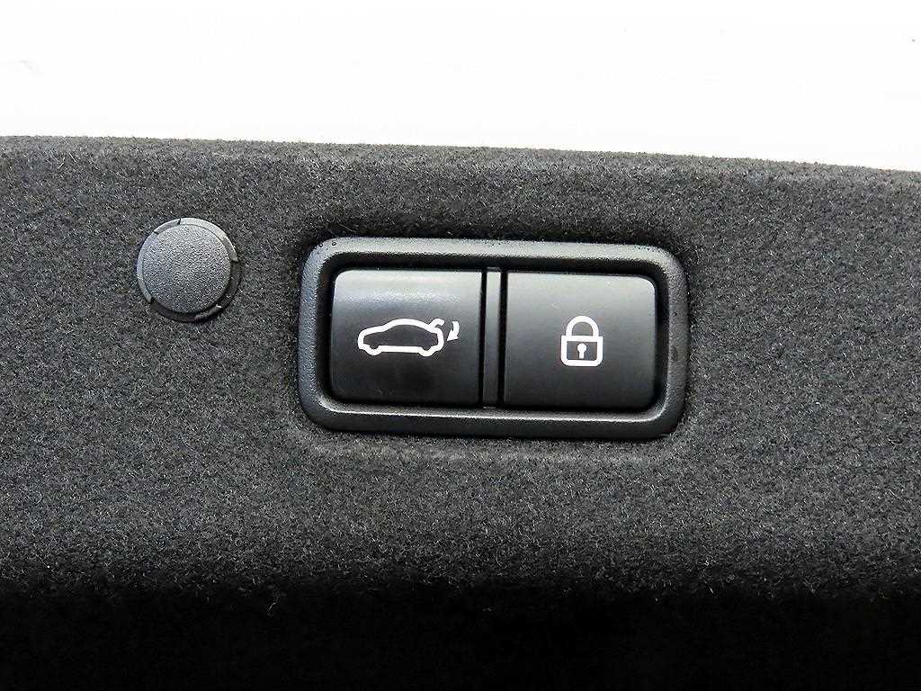 HYUNDAI Grandeur 2020 Blanco - Importación desde Corea - HF Imports Iquique - Foto 16