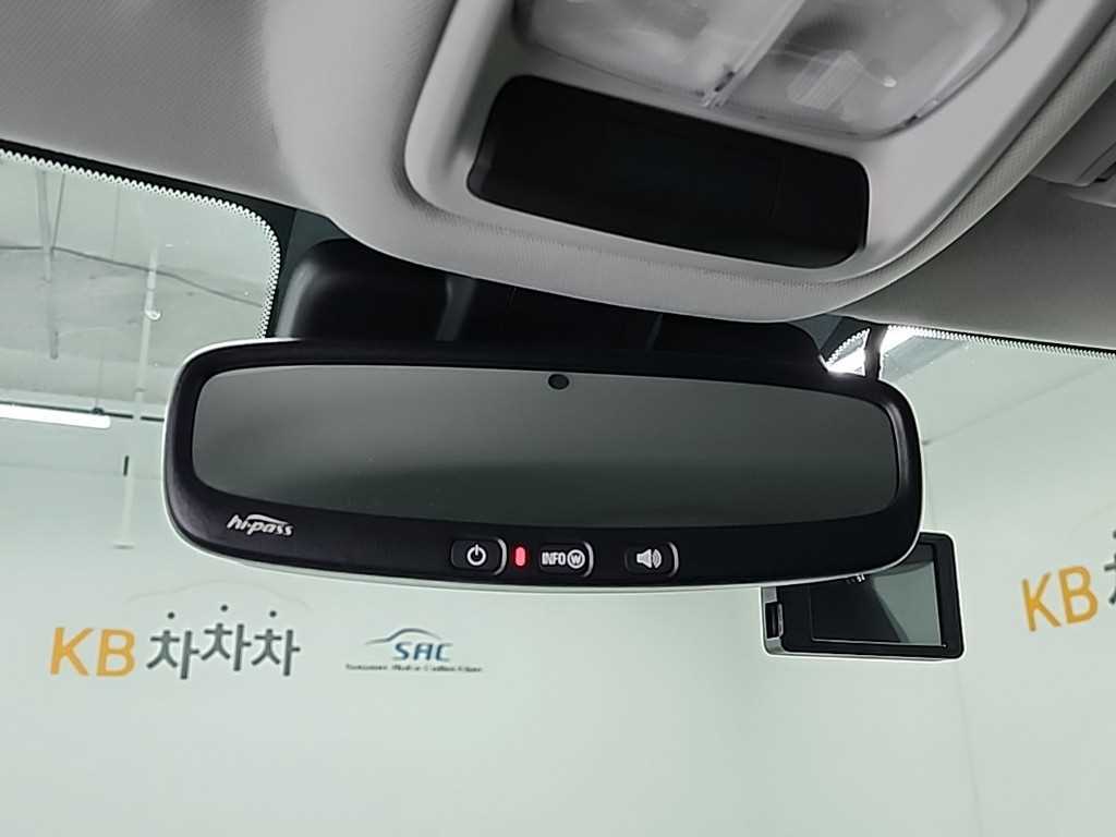 Chevrolet Trail Blazer 2025 Blanco - Importación desde Corea - HF Imports Iquique - Foto 16