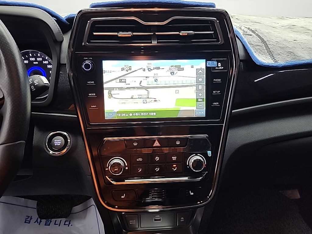 Ssangyong Tivoli - Vista 10