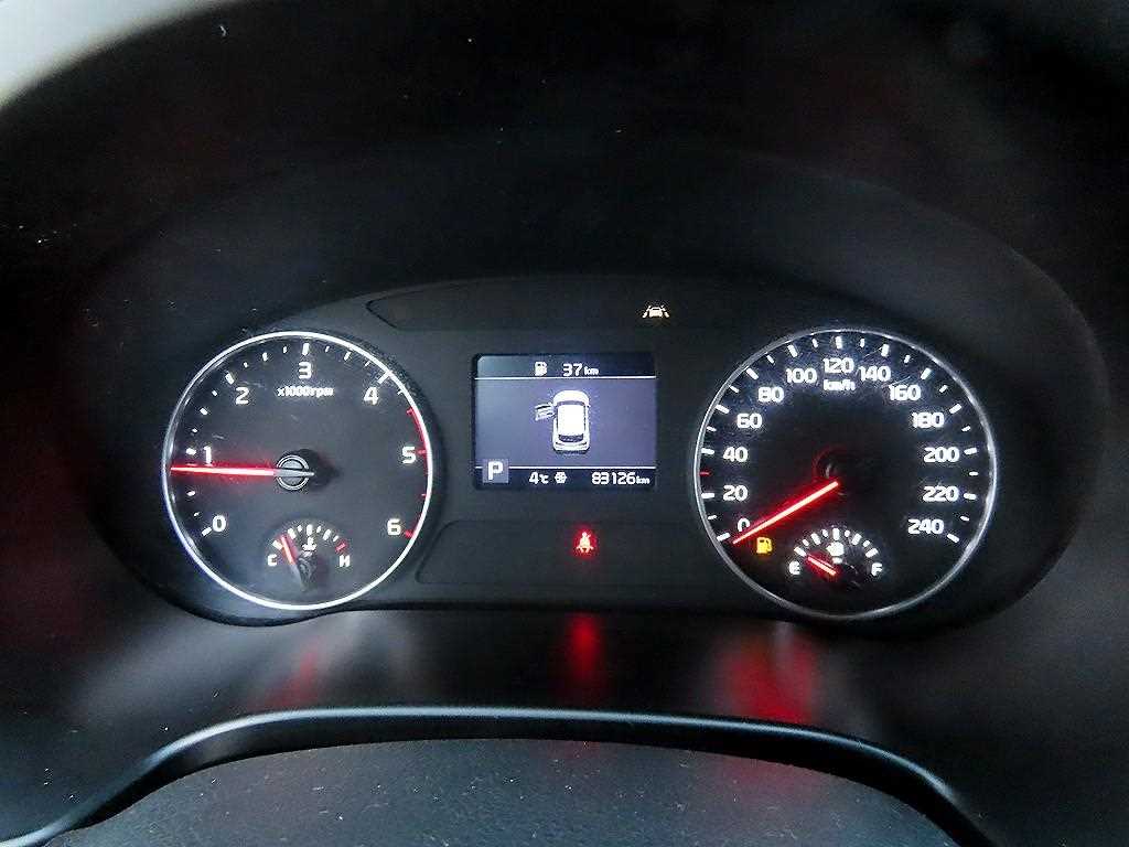 KIA Seltos - Vista 9