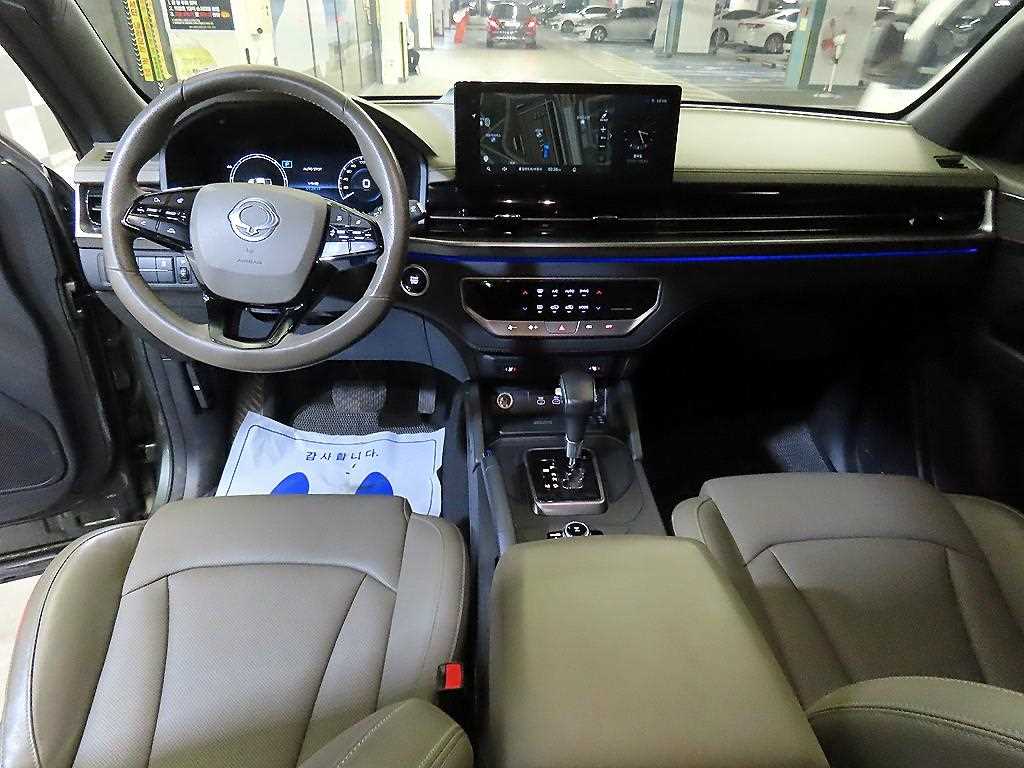 Ssangyong Rexton - Vista 10