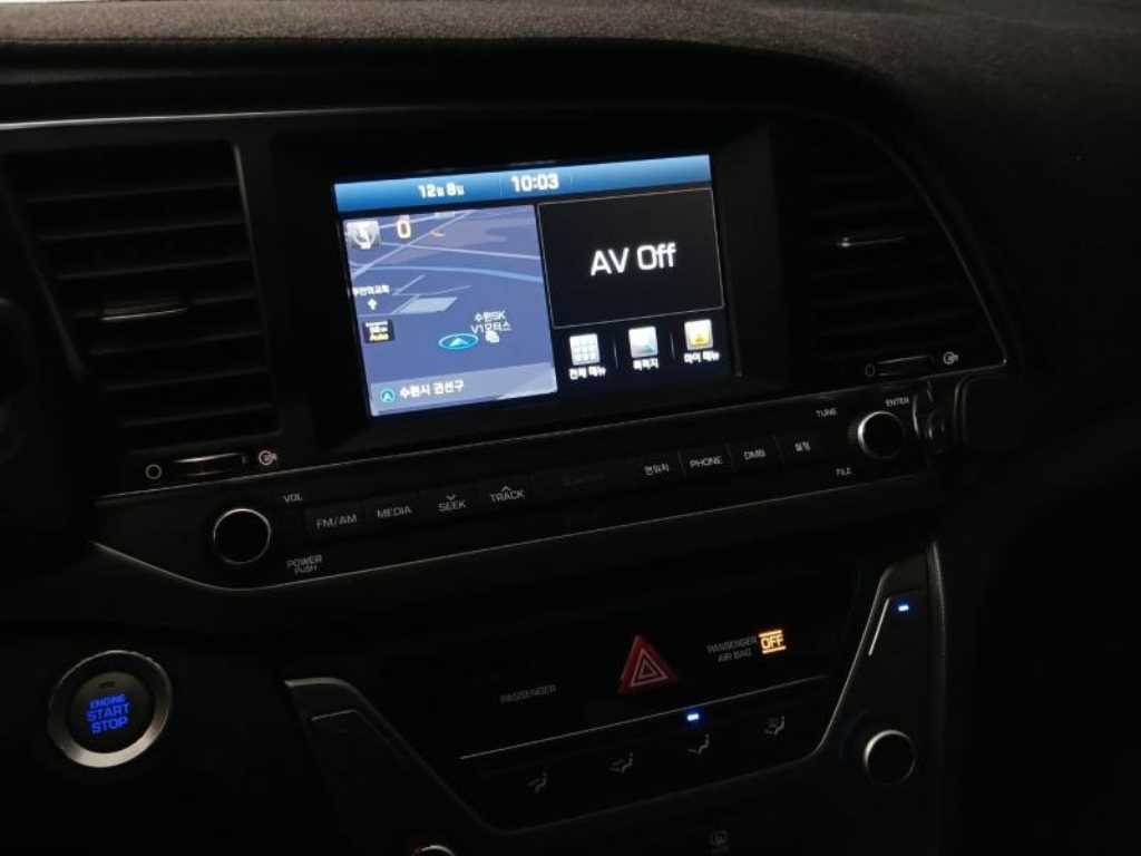 HYUNDAI Avante 2016 Negro - Importación desde Corea - HF Imports Iquique - Foto 14