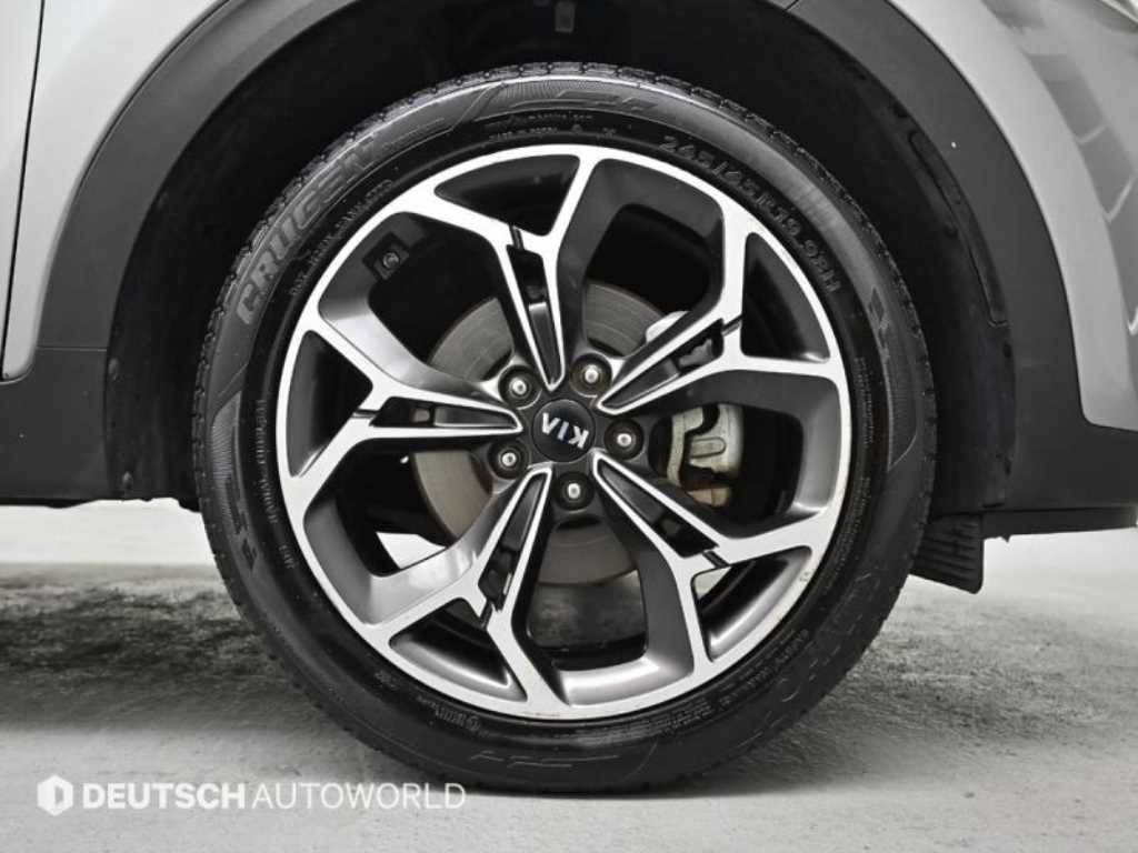 KIA Sportage - Vista 5