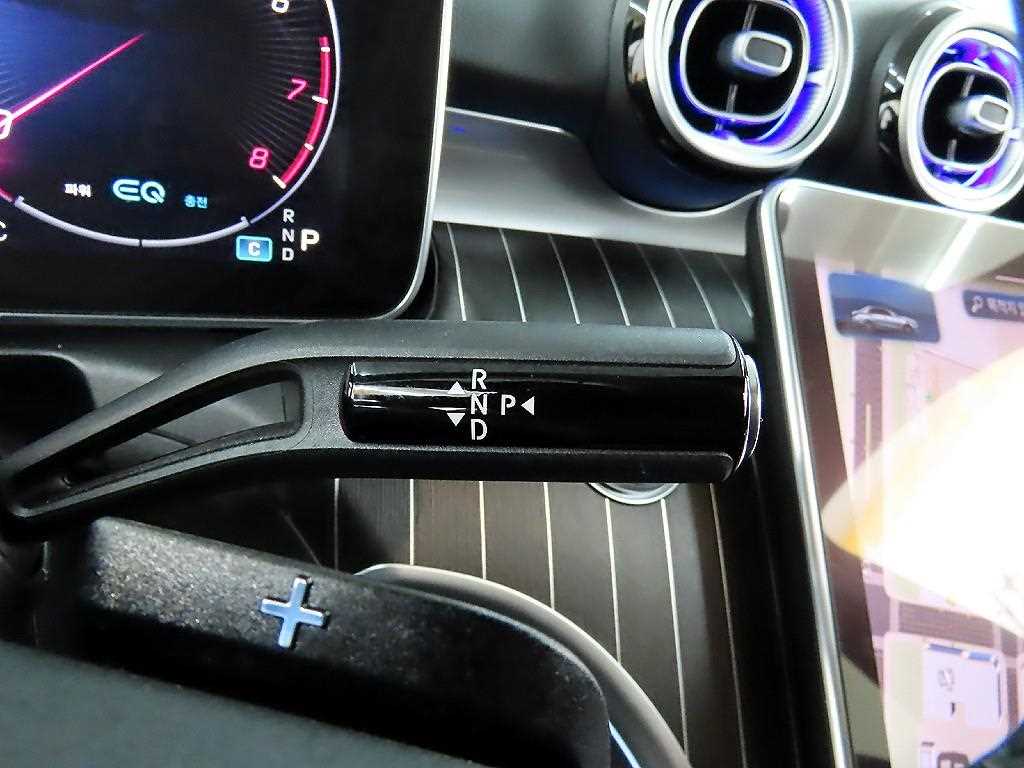 Mercedes Benz C Class - Vista 10