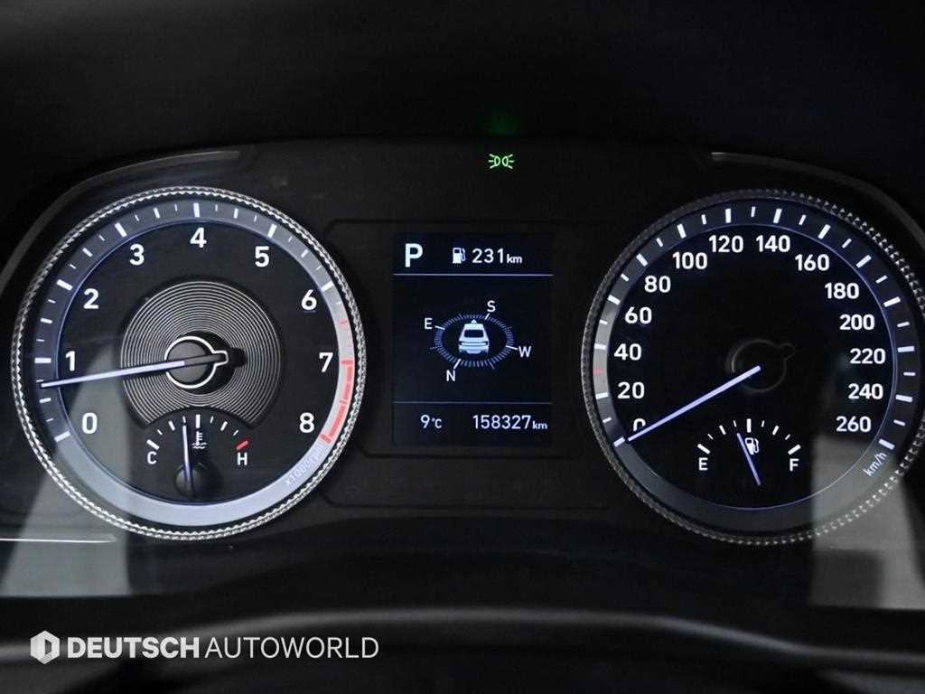 HYUNDAI Sonata - Vista 8