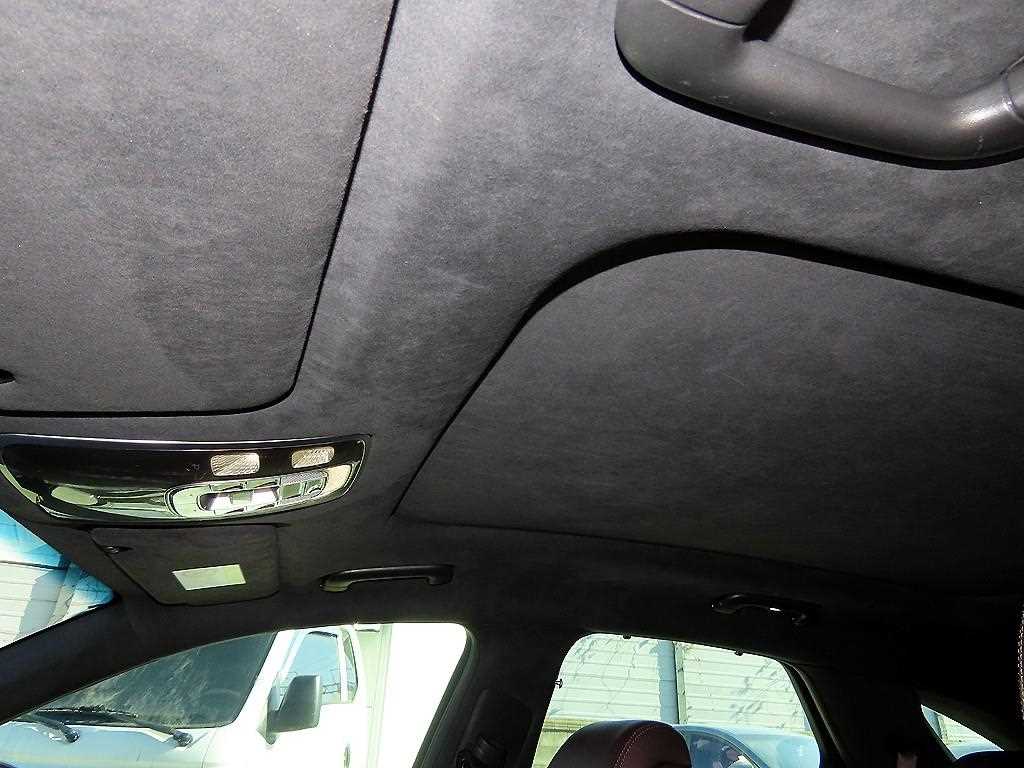 Genesis GV70 2021 Rojo - Importación desde Corea - HF Imports Iquique - Foto 15