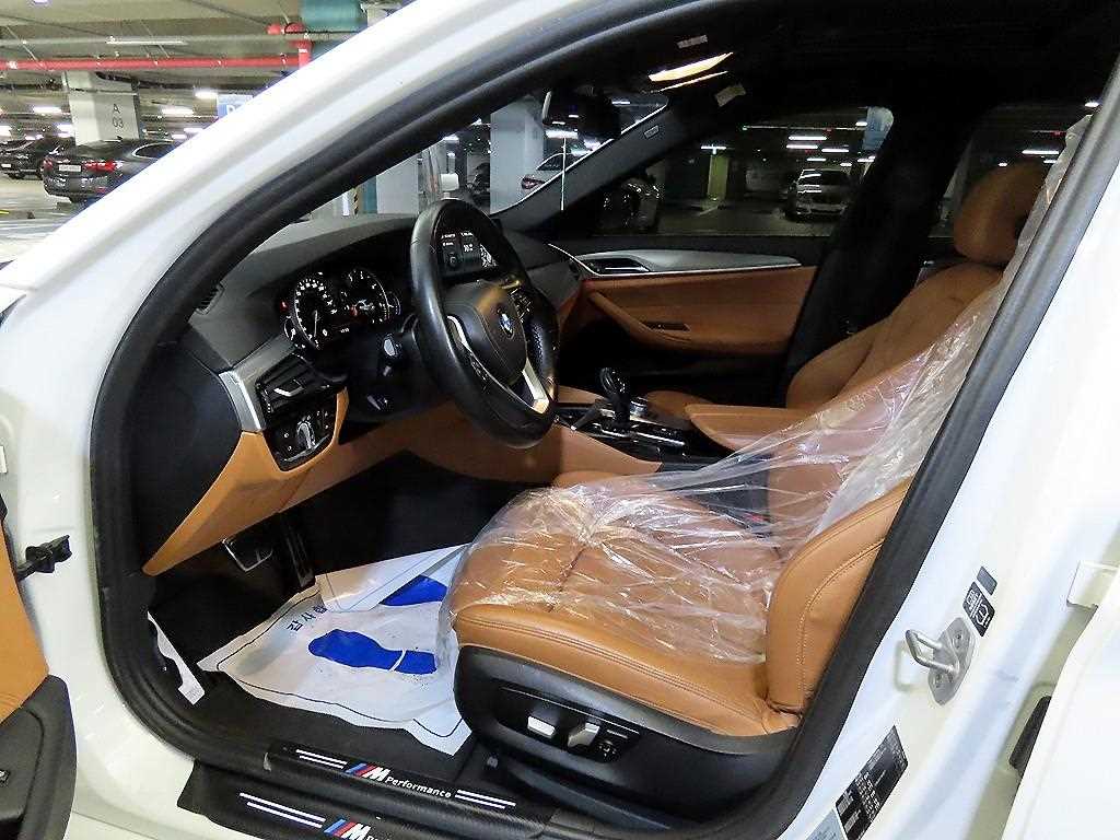 BMW 5 Series - Vista 6