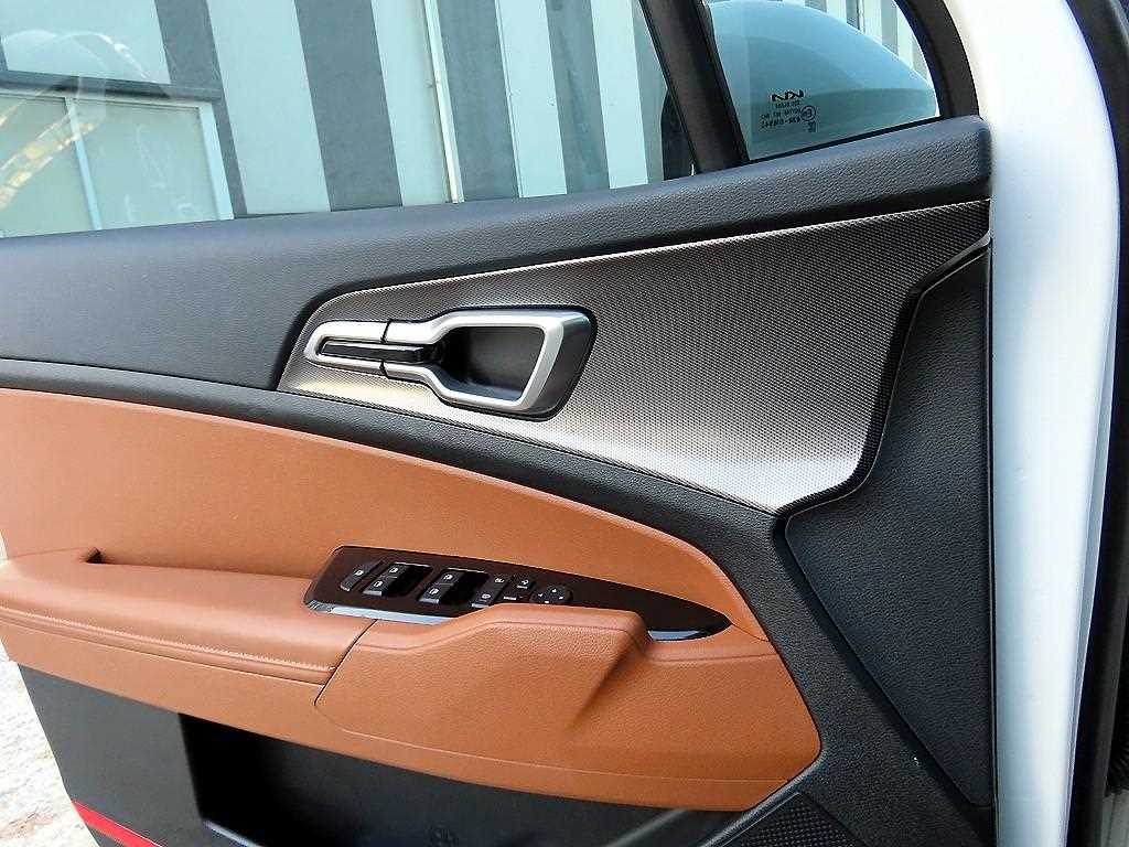 KIA Sportage - Vista 11