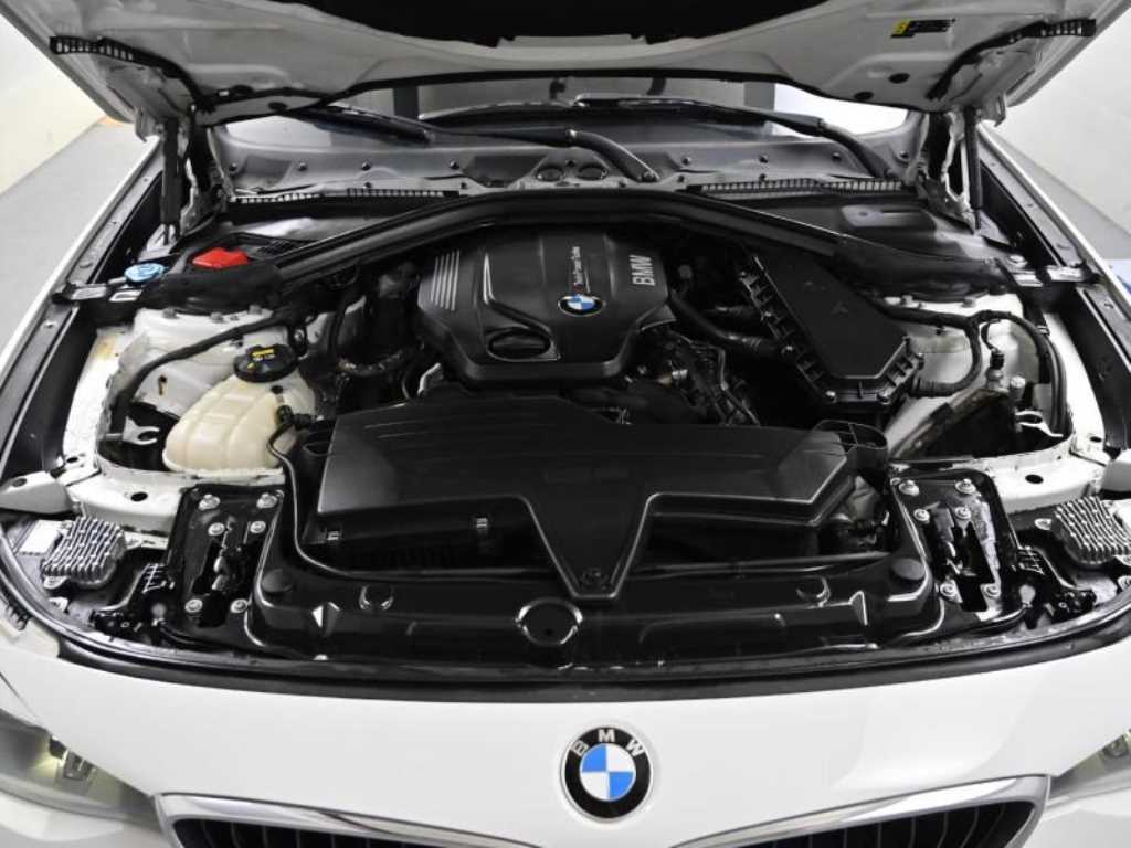 BMW Gran Turismo - Vista 6