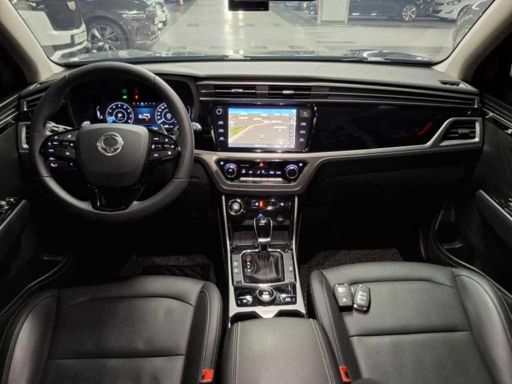 Ssangyong Korando - Vista 7
