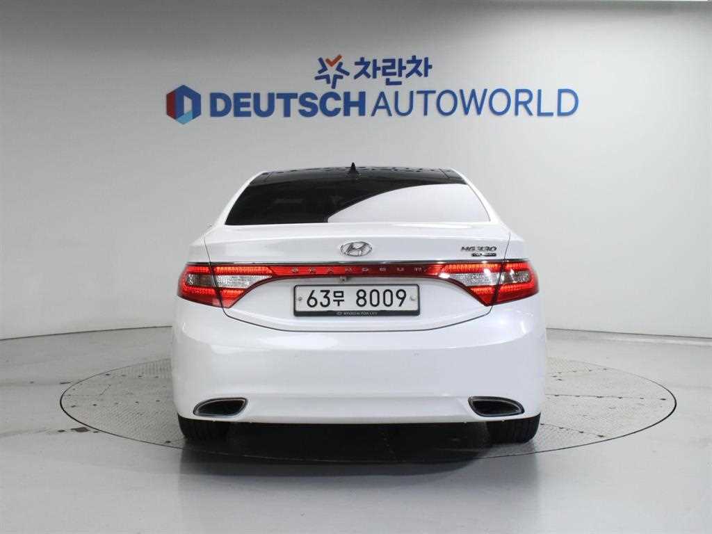 HYUNDAI Grandeur - Vista 4