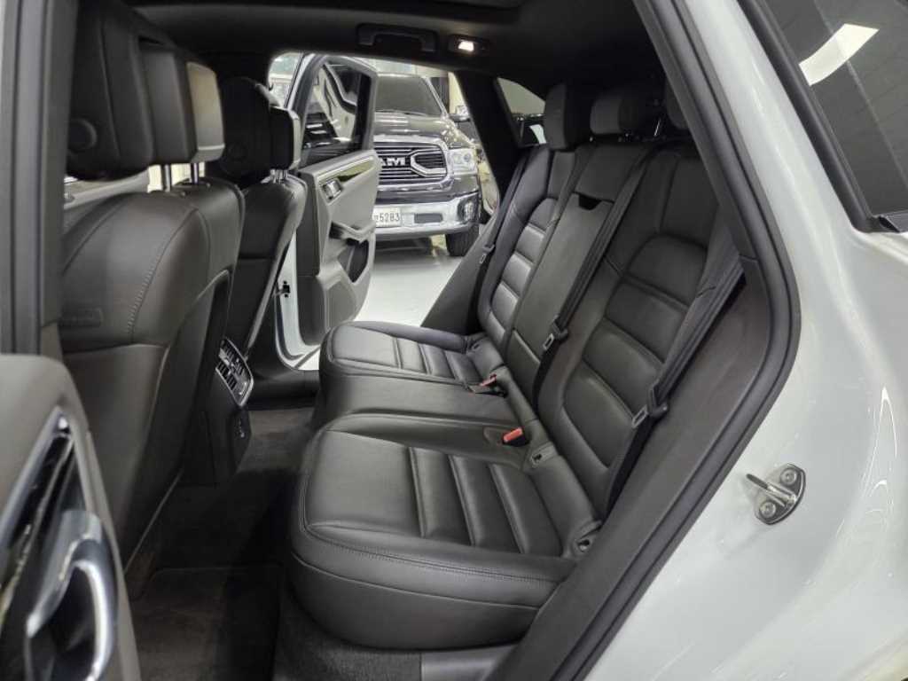 Porsche Macan - Vista 9