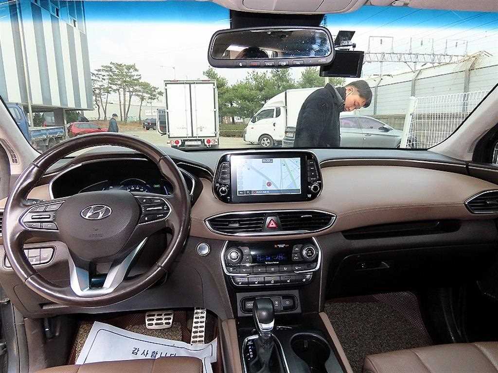 HYUNDAI Santa Fe - Vista 7