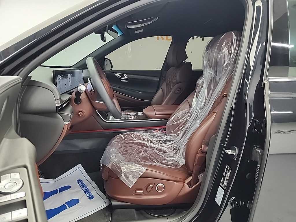 Genesis GV80 - Vista 11