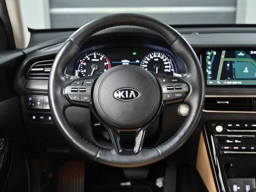 KIA K7 - Vista 11