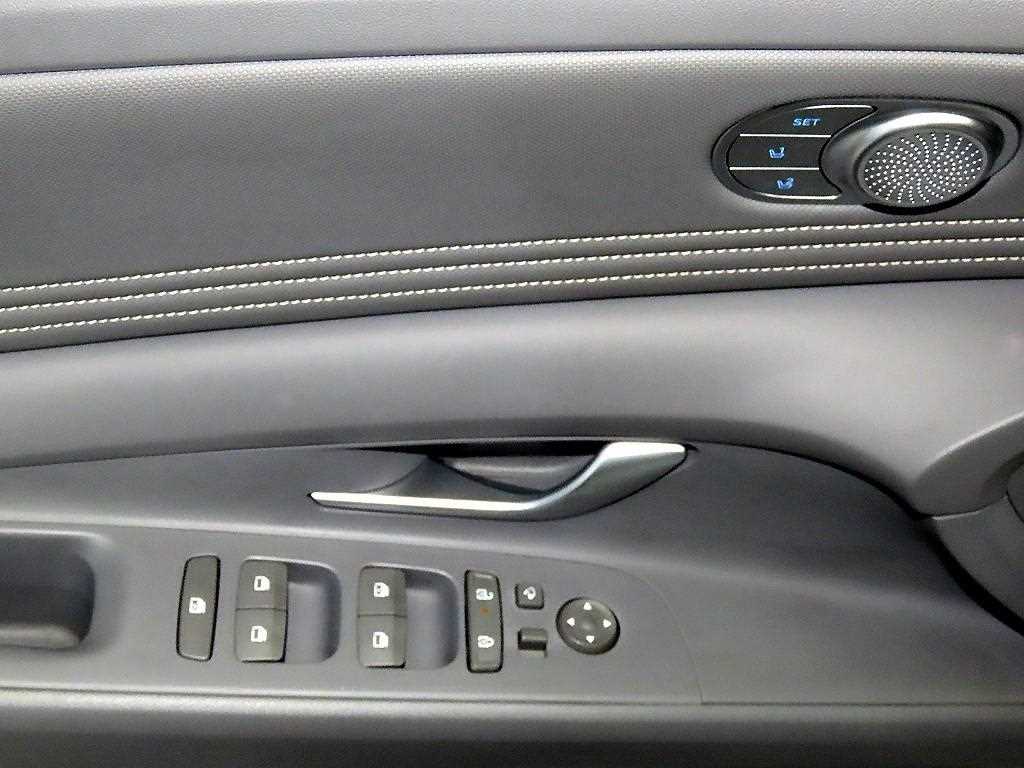 HYUNDAI Avante 2024 Blanco - Importación desde Corea - HF Imports Iquique - Foto 15