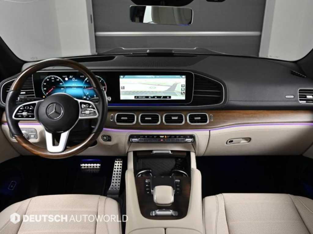 Mercedes Benz GLS Class - Vista 7