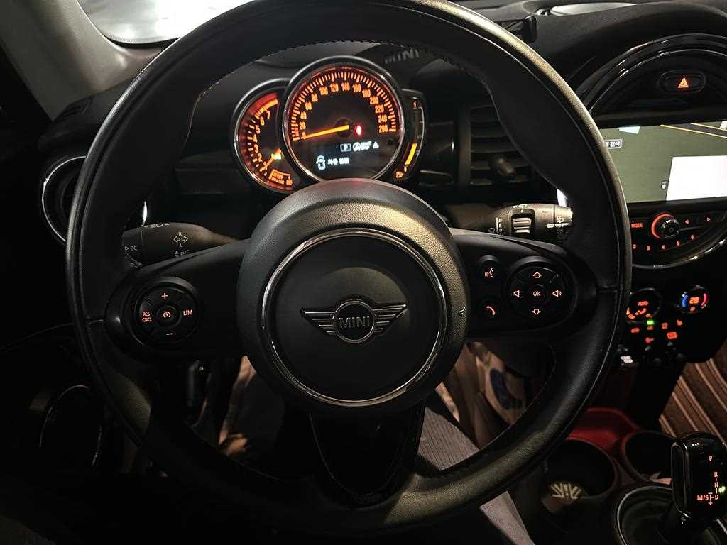 Mini Cooper 2020 Negro - Importación desde Corea - HF Imports Iquique - Foto 13