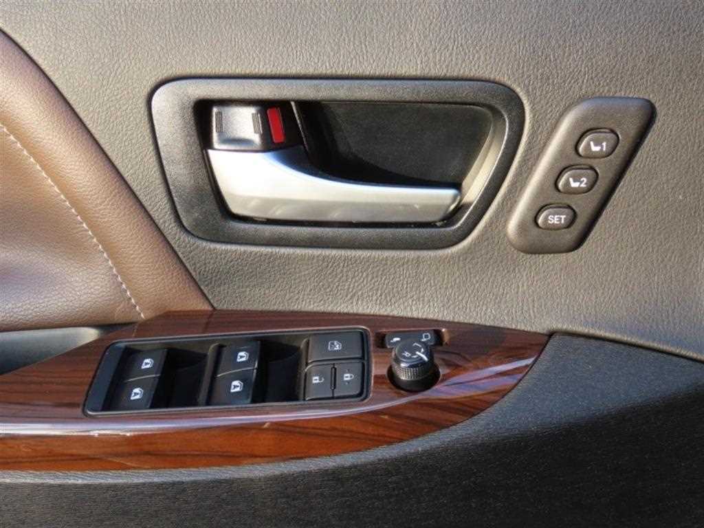 Toyota Siena - Vista 12