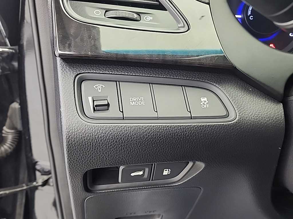 HYUNDAI Grandeur 2015 Negro - Importación desde Corea - HF Imports Iquique - Foto 18