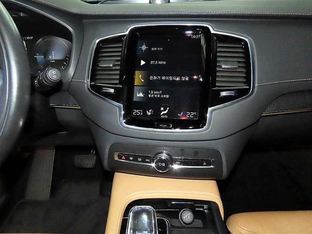 Volvo XC90 - Vista 11