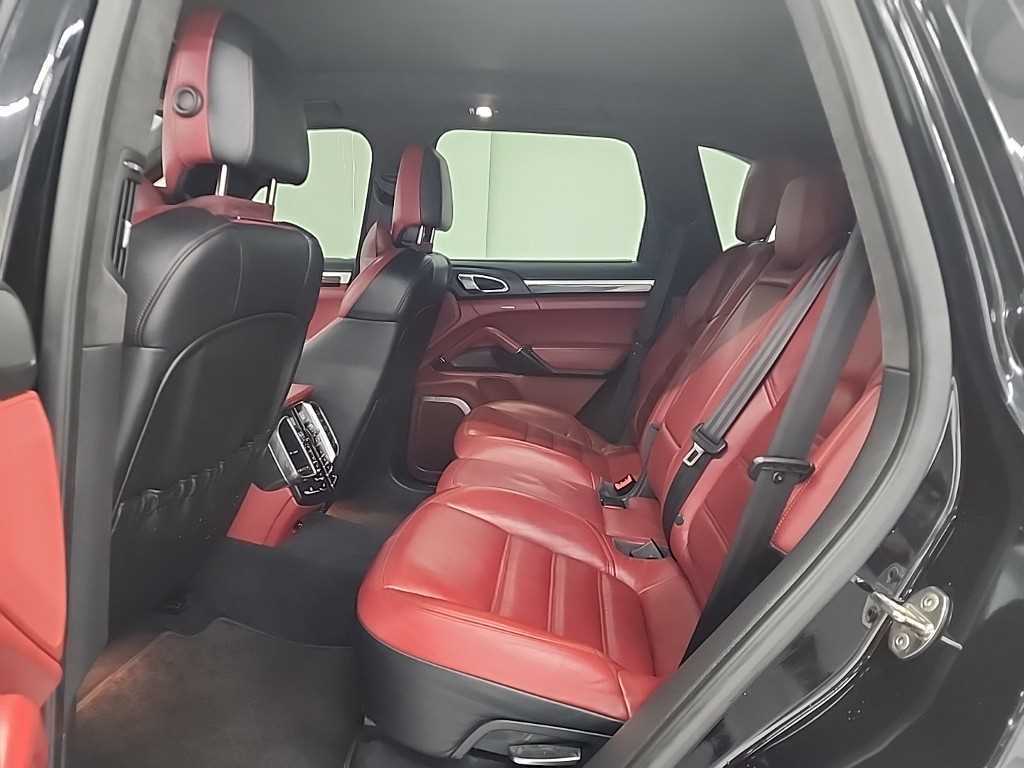 Porsche Cayenne - Vista 12