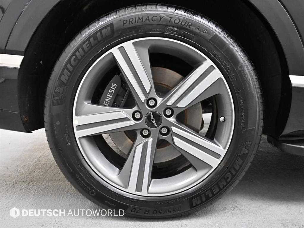 Genesis GV80 - Vista 5