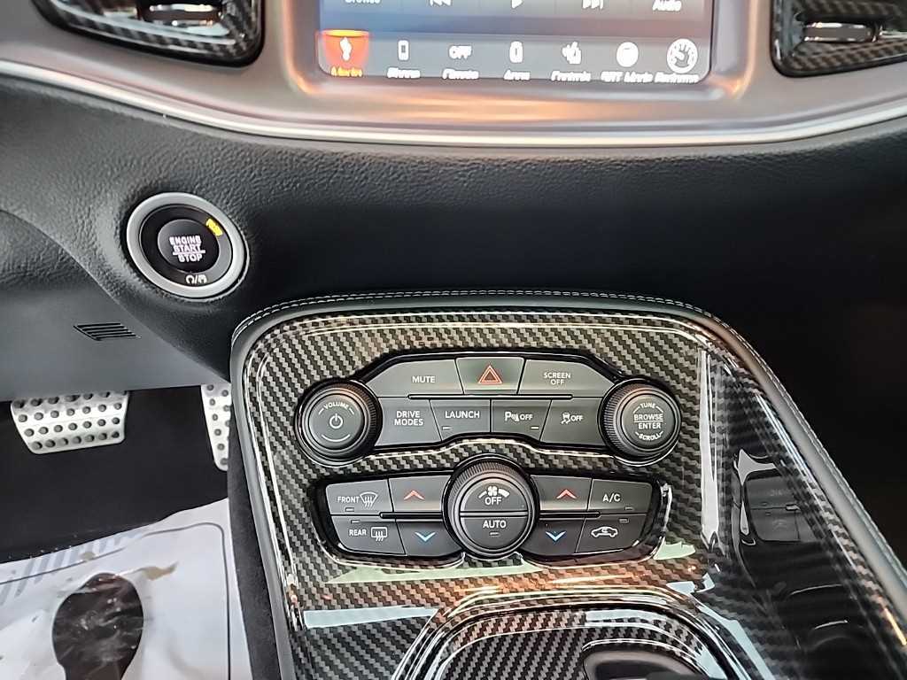 DODGE Challenger - Vista 10