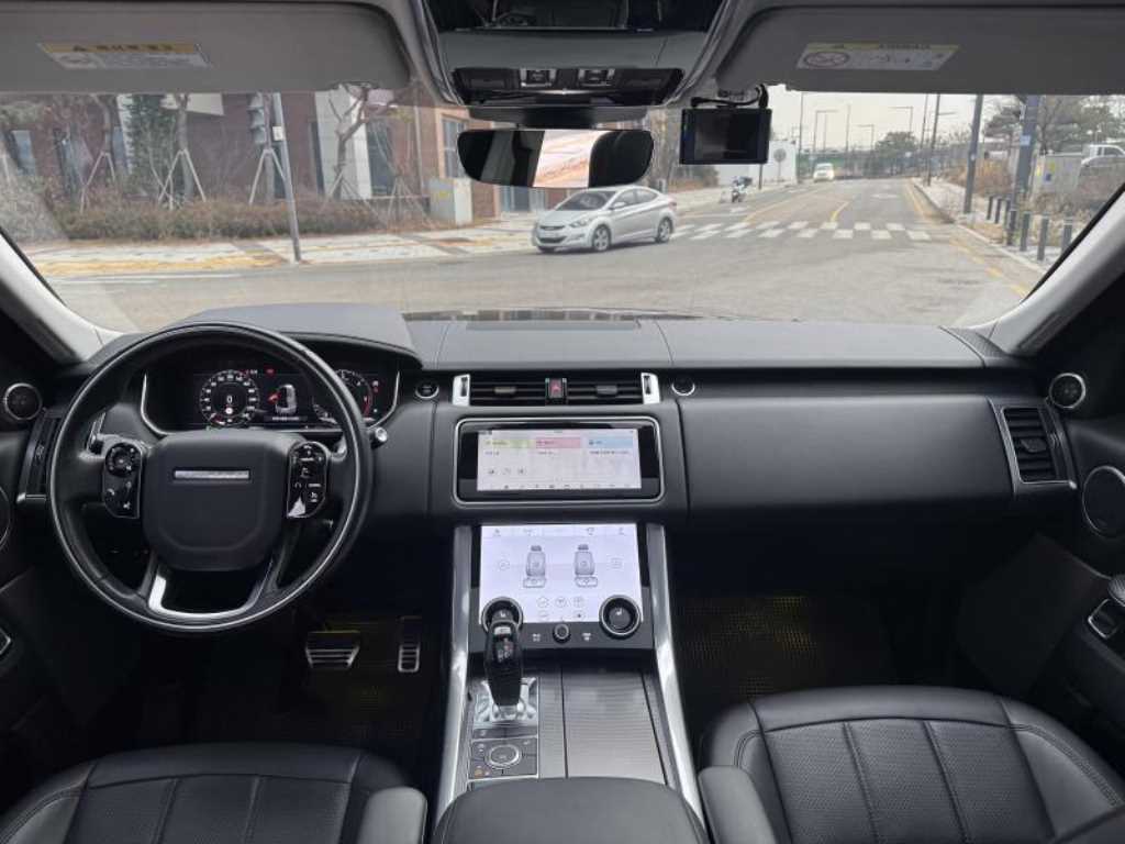 Land Rover Range Rover Sports - Vista 8