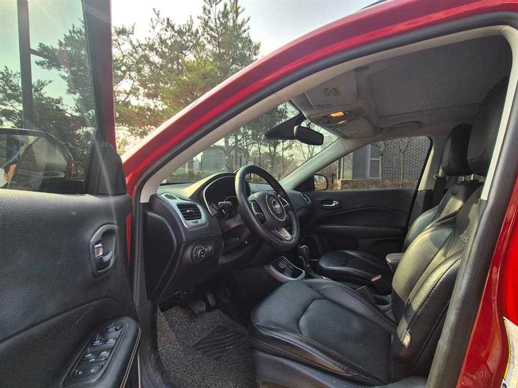 Jeep Compass - Vista 5
