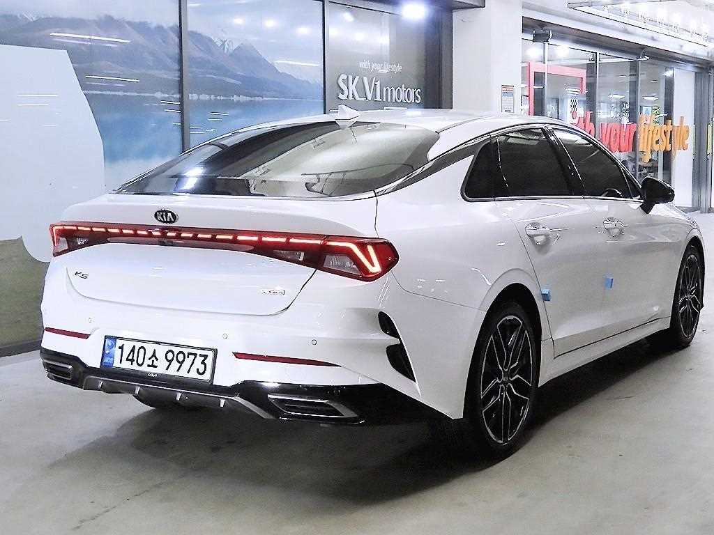 KIA K5 - Vista 4