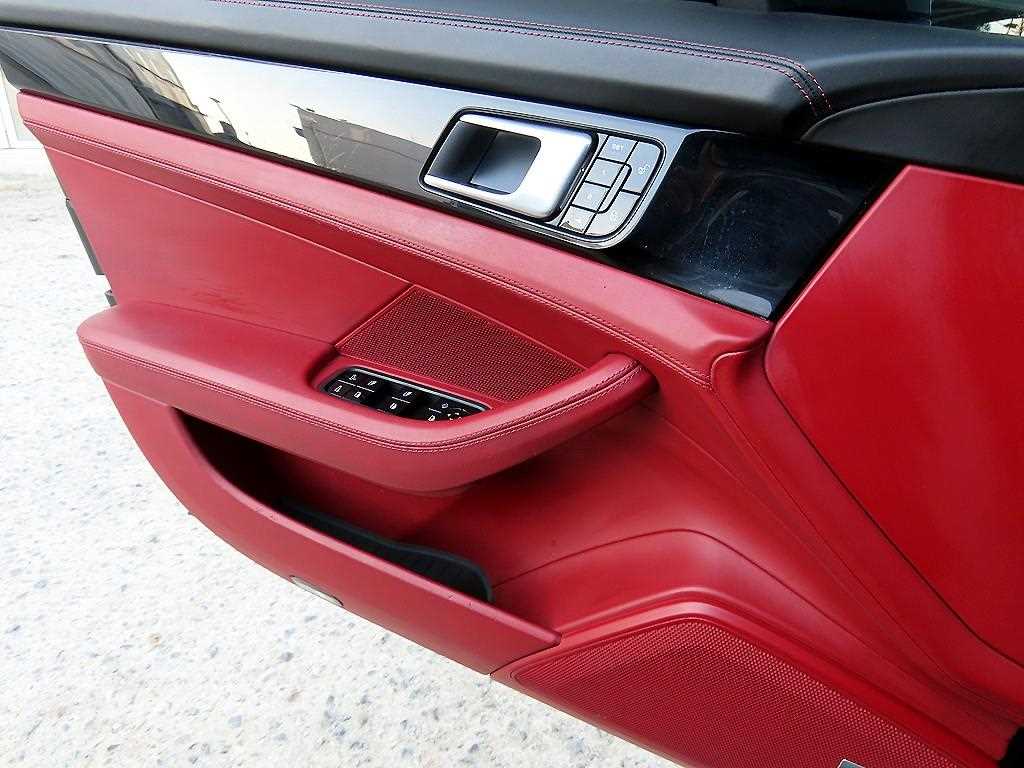 Porsche Panamera - Vista 11