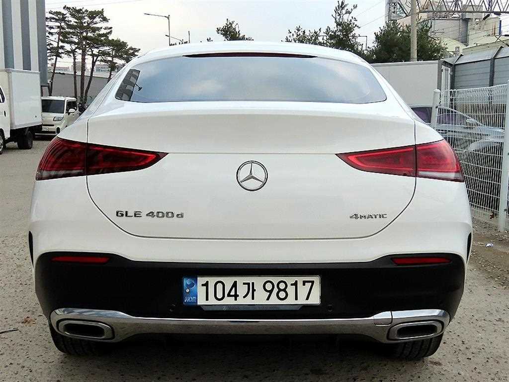 Mercedes Benz GLE Class - Vista 4