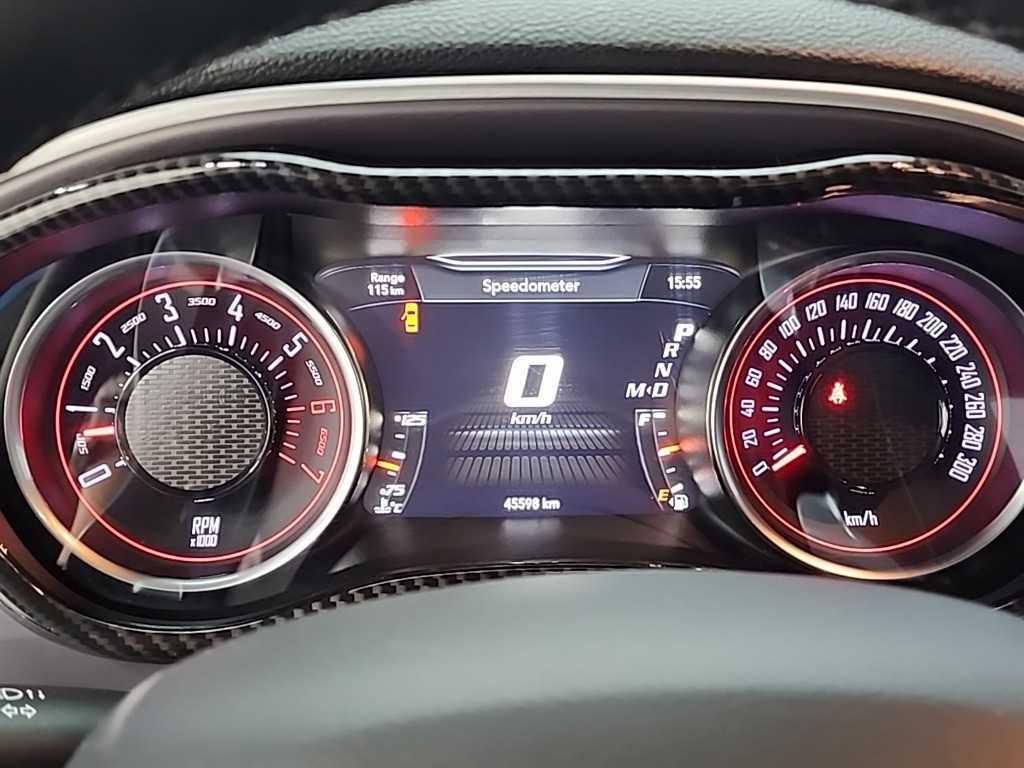 DODGE Challenger - Vista 6